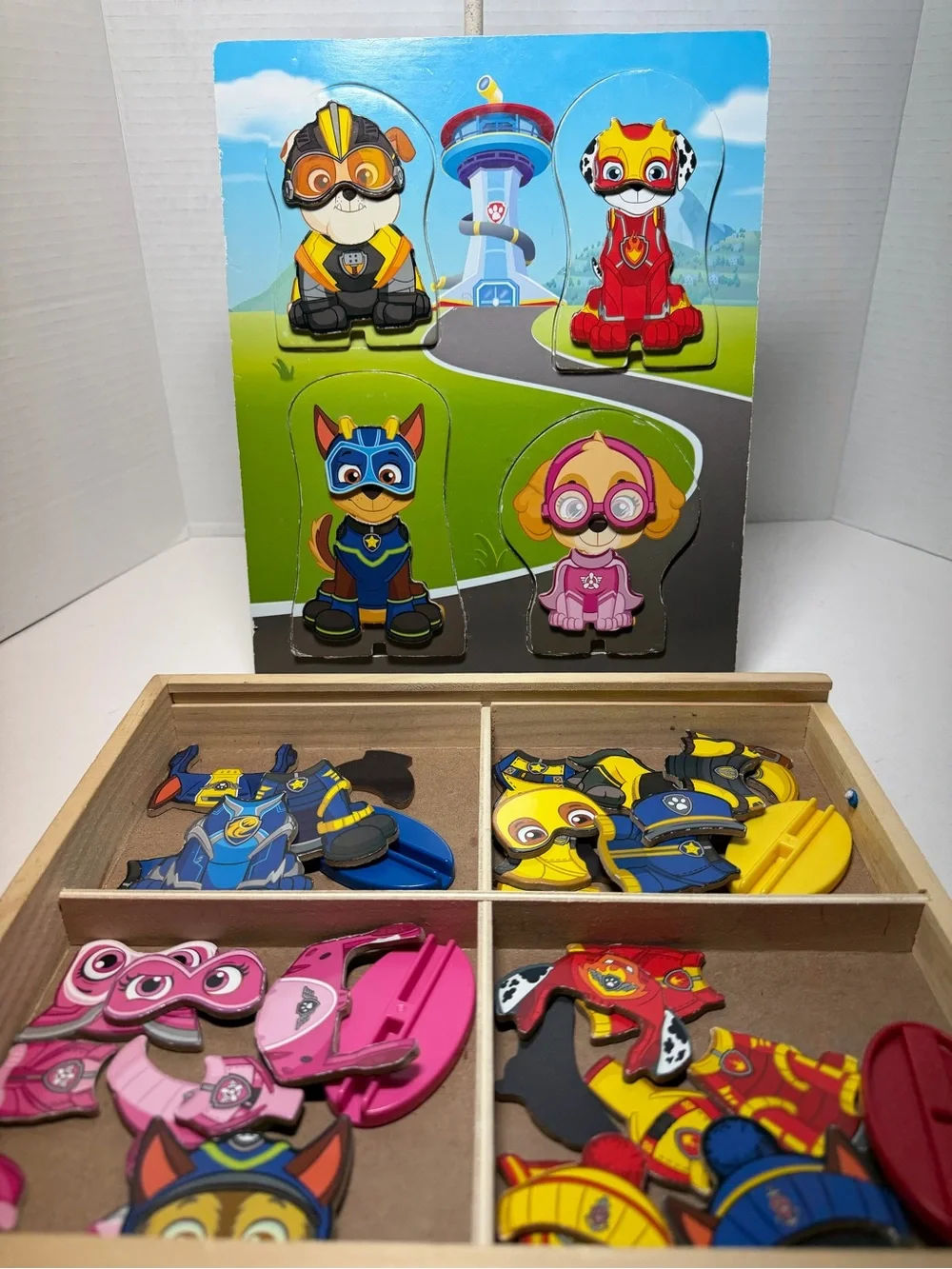 Melissa & Doug PAW Patrol Wooden Magnetic Pretend Play set